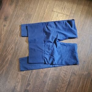 Blue leggings